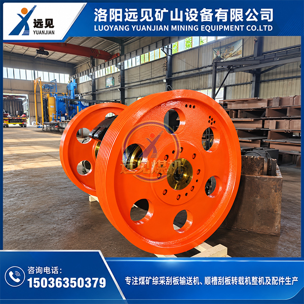 轮式破碎机锤轴组件及破碎锤体排列结构